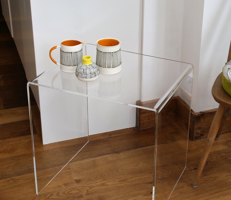 Premium Clear Acrylic Side Table /End Table 2 Premium Clear Acrylic Side Table /End Table - Image 2